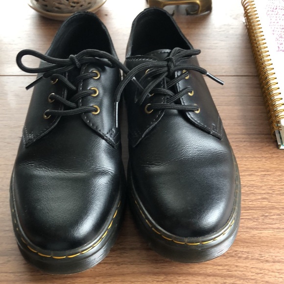 Dr. Martens Zavala Lo Oxfords NWOT - Picture 9 of 16